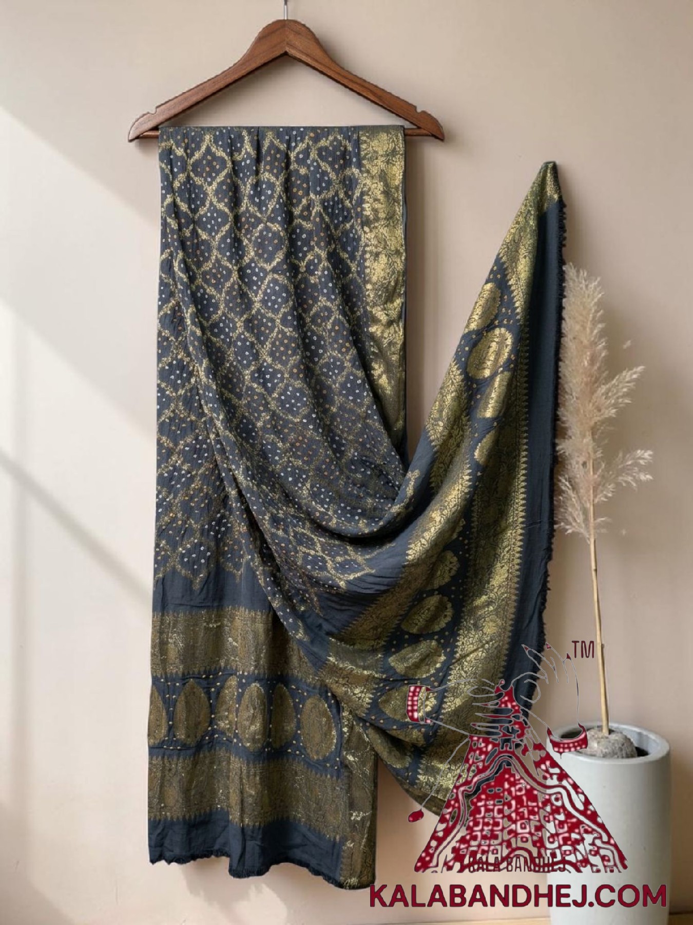 Grey Bandhani Banarasi Dupatta Georgette Silk
