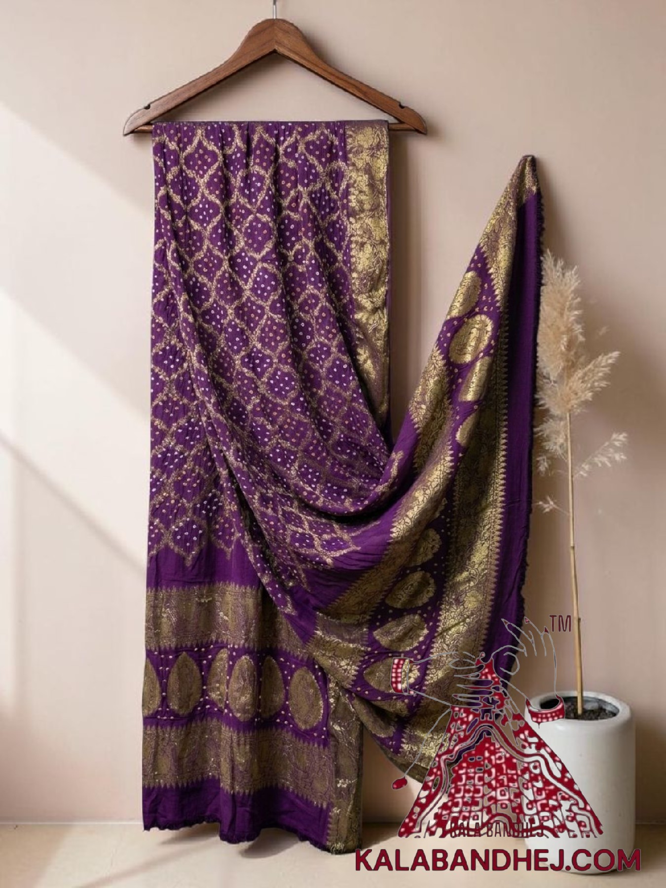 Magenta Bandhani Banarasi Dupatta Georgette Silk