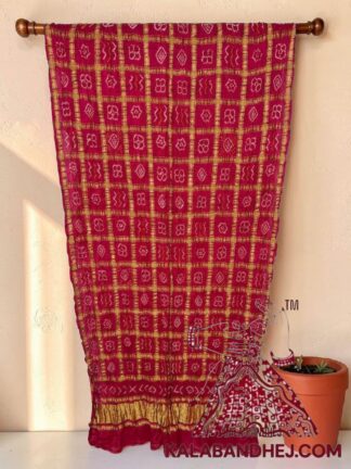 Rani Pink Rai Bandhani Gharchola Dupatta Pure Gaji Silk