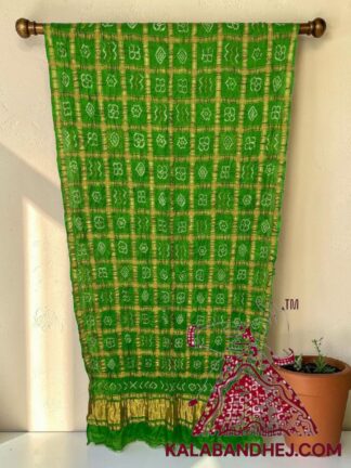 Parrot Rai Bandhani Gharchola Dupatta Pure Gaji Silk