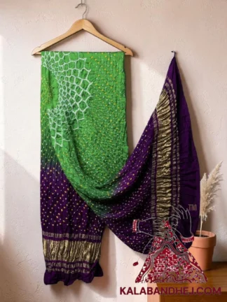 Purple Parrot Makdi Motif Bandhani Dupatta Pure Gaji Silk