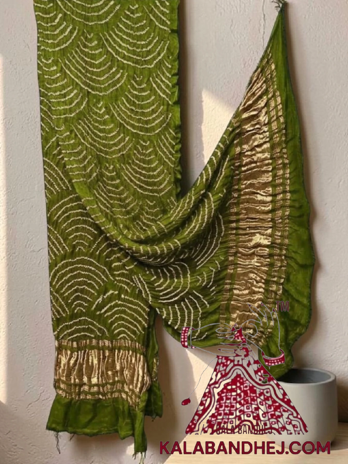 Mahendi Wifi Bandhani Design Dupatta in Pure Gaji Silk