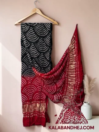 Black Red Wifi Bandhani Design Dupatta in Pure Gaji Silk