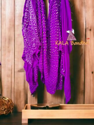 Magenta Pure Gaji Silk Bandhani Saree