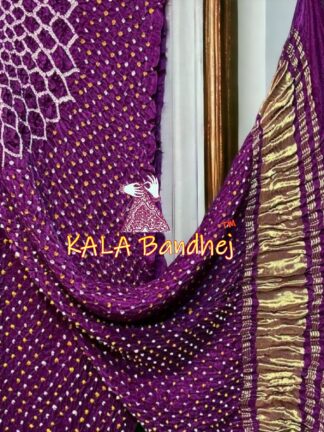 Magenta Makdi Bandhani Dupatta Pure Gaji Silk
