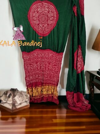 Red Green Ras Mandal Bandhani Saree Pure Gaji Silk