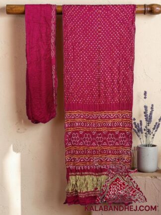 Rani Pink Lagdi Palav Bandhani Saree in Pure Gaji Silk