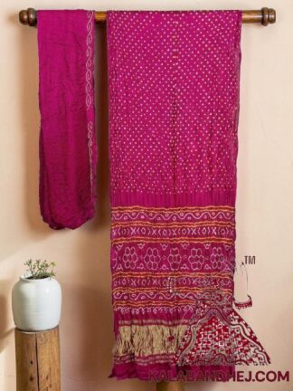 Lovely Pink Lagdi Palav Bandhani Saree in Pure Gaji Silk
