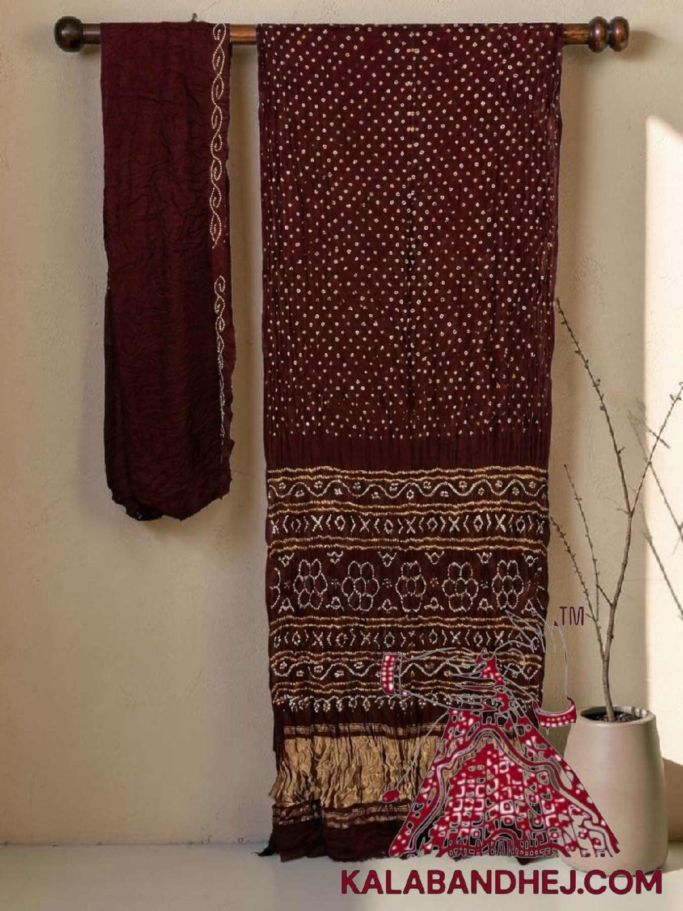 Dark Marron Lagdi Palav Bandhani Saree in Pure Gaji Silk