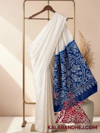 Blue Ras Mandal Bandhani Pallu Panetar Saree Pure Gaji Silk