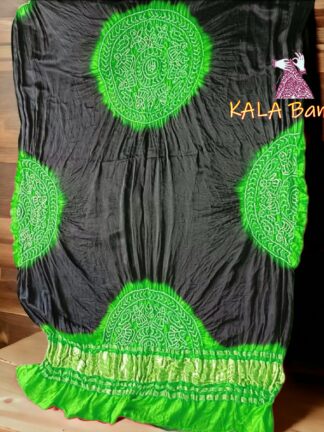 Parrot Black Ras Mandal Bandhani Dupatta Pure Gaji Silk