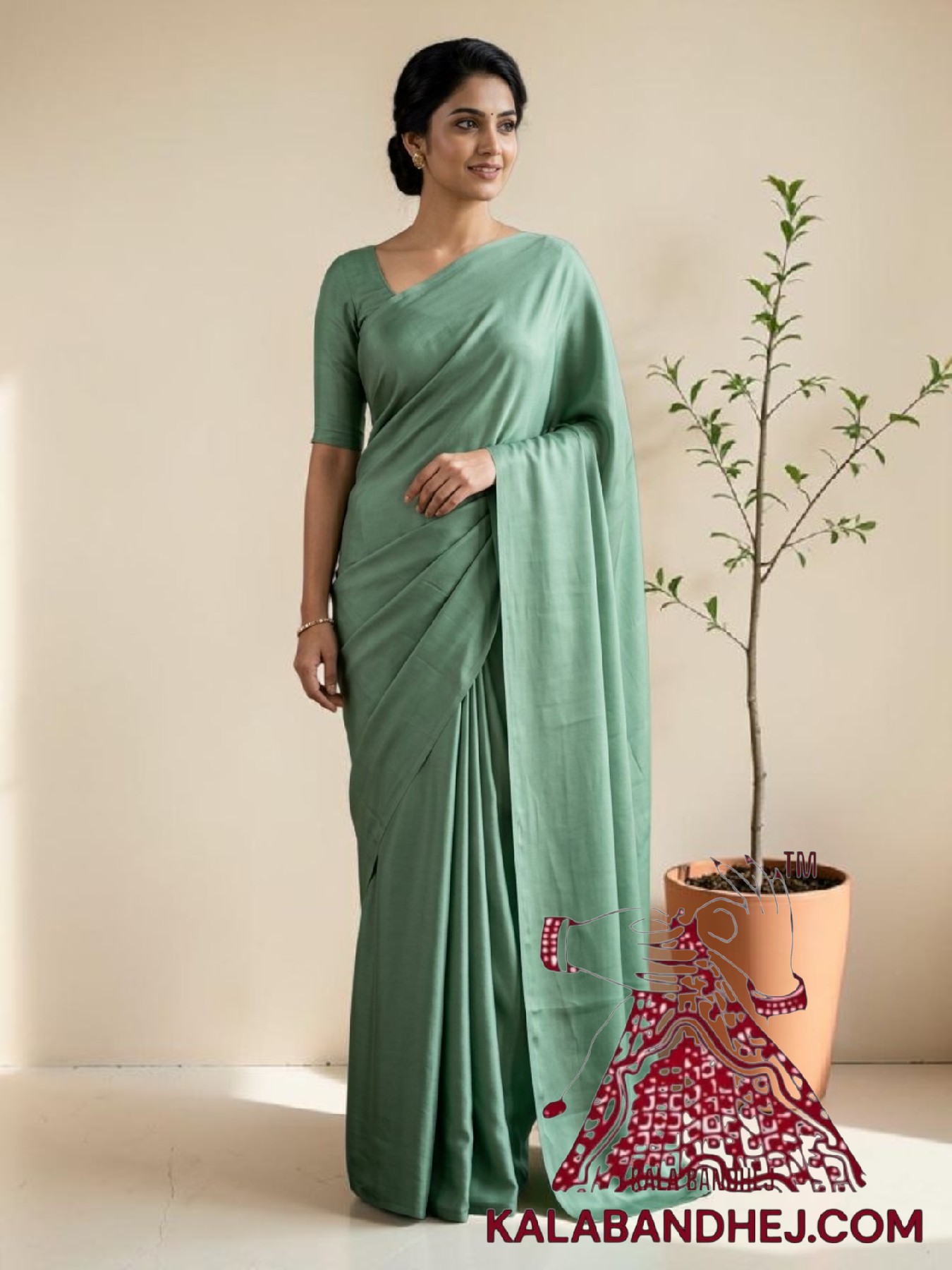 Saga Green Plain Saree Hand Dyed Pure Modal Silk