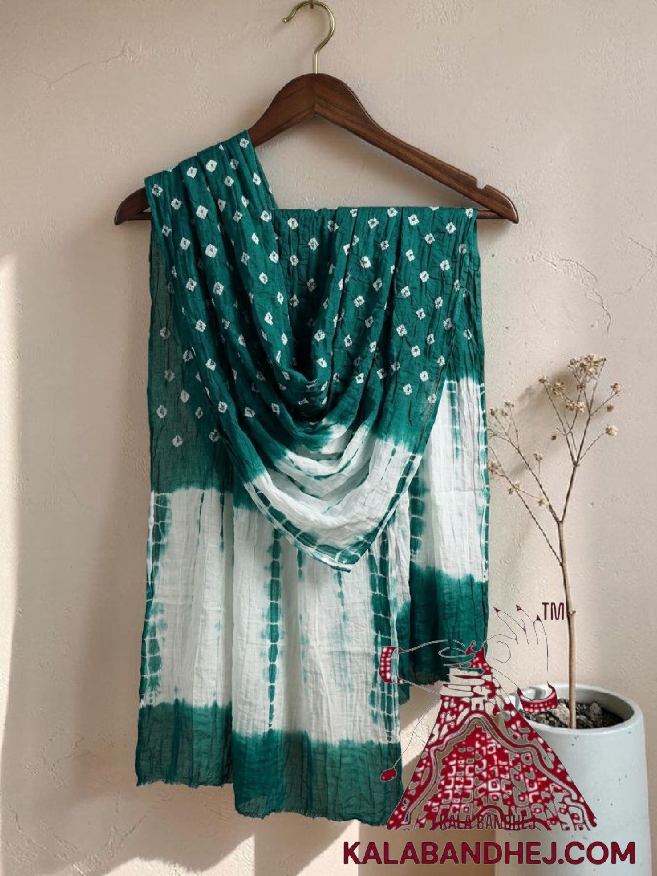 Green Handcrafted Bandhani Tie-Dye Dupatta Pure Cotton