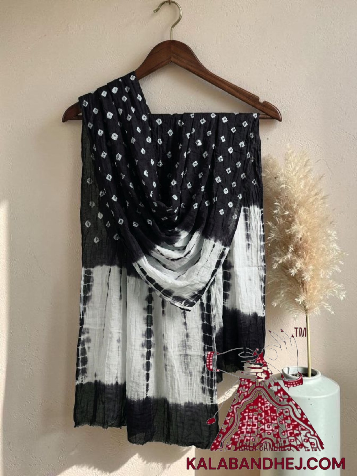 Black Handcrafted Bandhani Tie-Dye Dupatta Pure Cotton