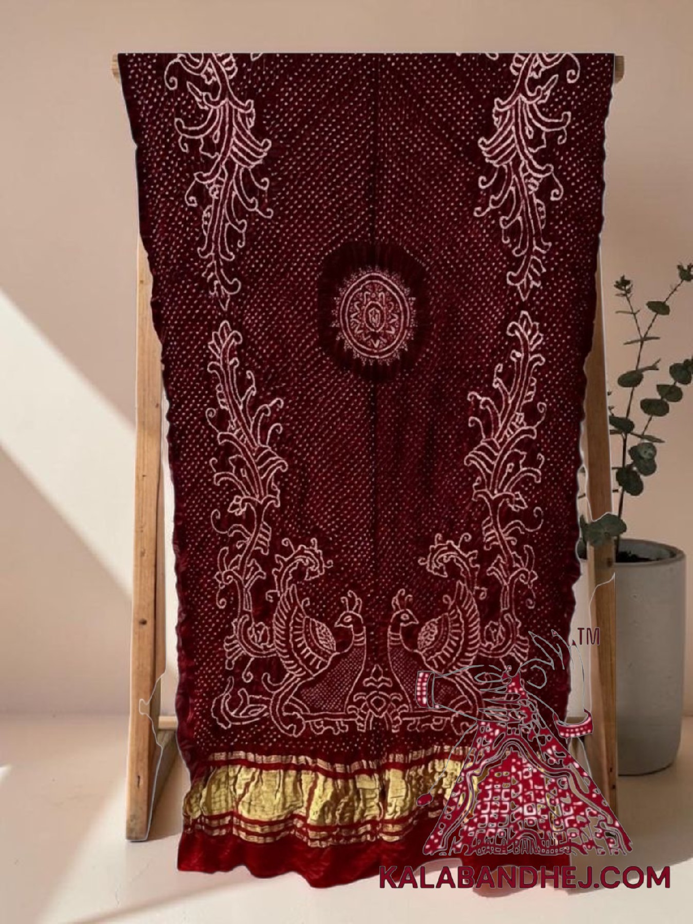 Marron Morlo Bandhani Dupatta in Pure Gaji Silk