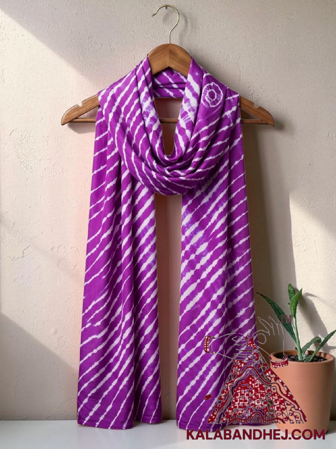Dark Magenta Artisanal Shibori Leheriya Stole in Luxurious Pure Modal Silk