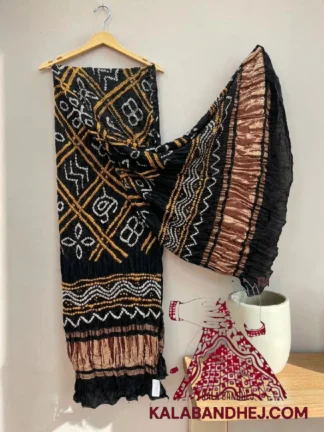 Black Bavan Baug Bandhani Dupatta in Lagdi Patta Pure Modal Silk